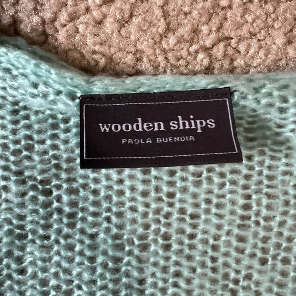 Wood Ships Shirt Tail V-Neck Sweater, Glacier Aqua, S/M - Picture 2 of 7